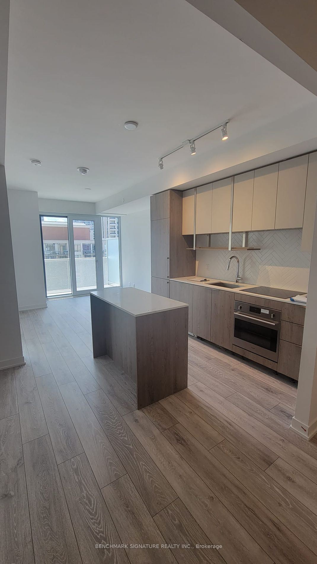 15 Holmes Ave, unit 1312 for sale