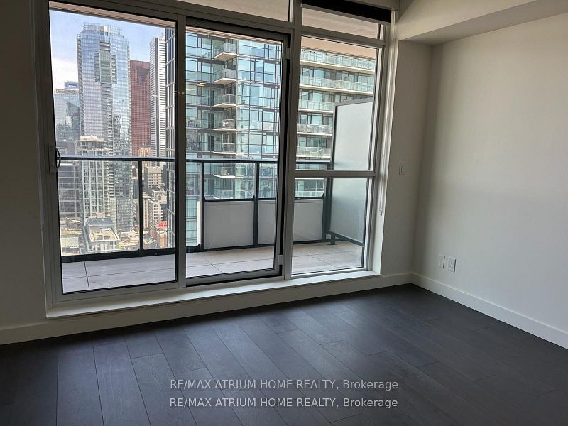 38 Widmer St, unit 4203 for rent