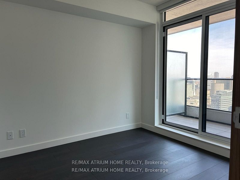 38 Widmer St, unit 4203 for rent