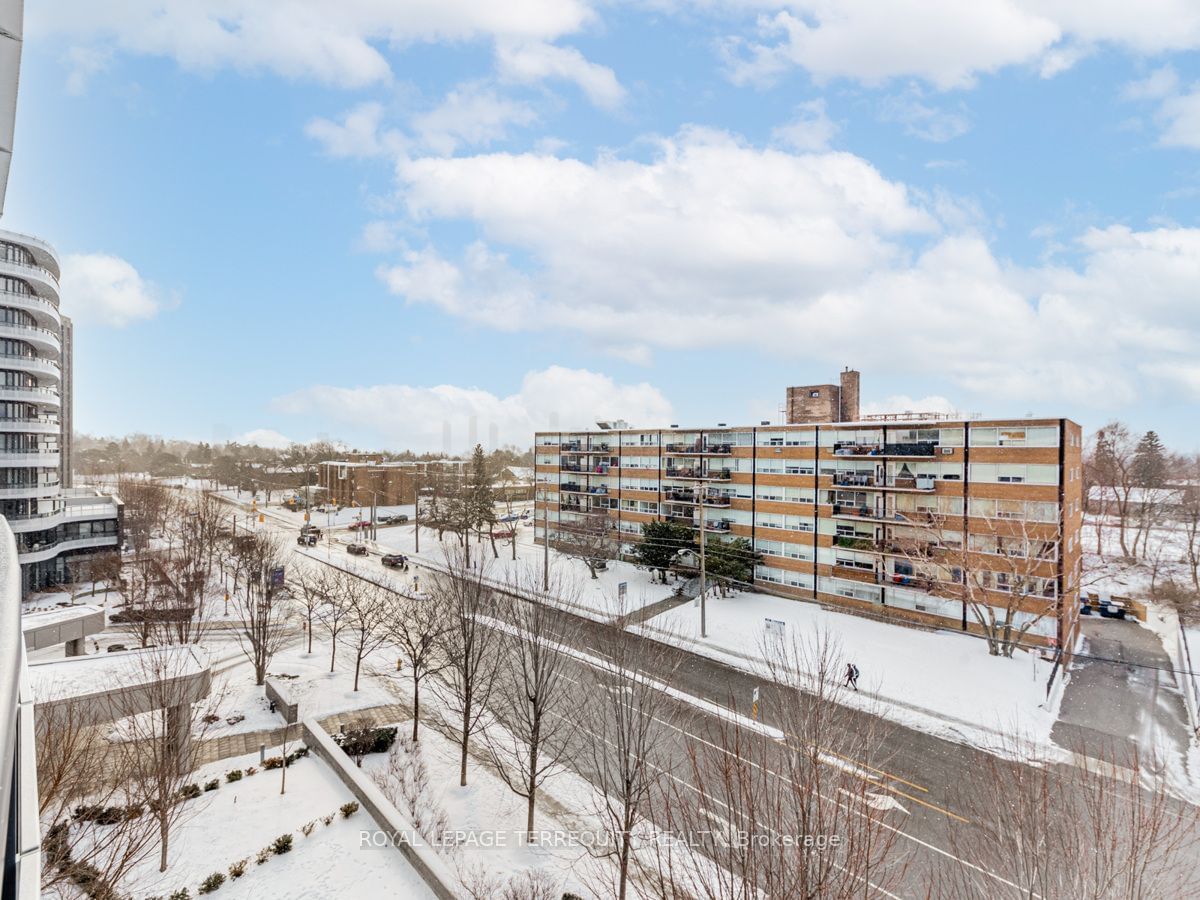 Flaire Condos, North York, Toronto