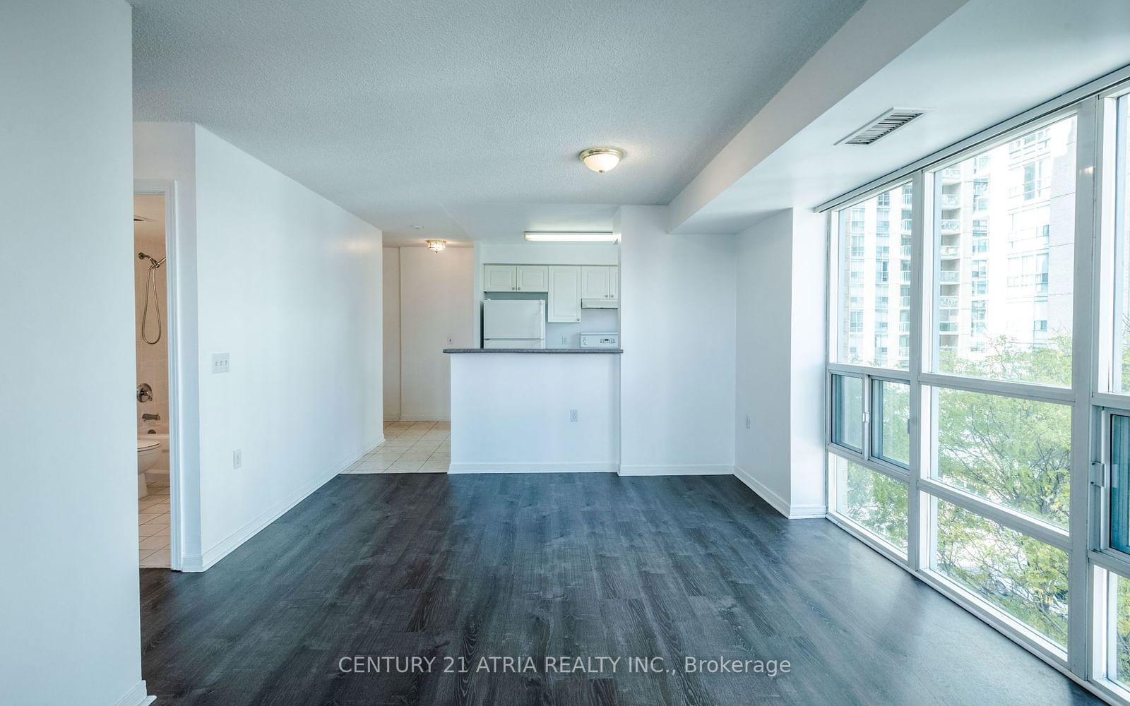 28 Olive Ave, unit 611 for rent