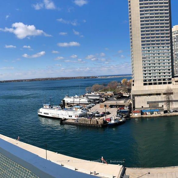 Pier 27 The Tower Condos, Downtown, Toronto