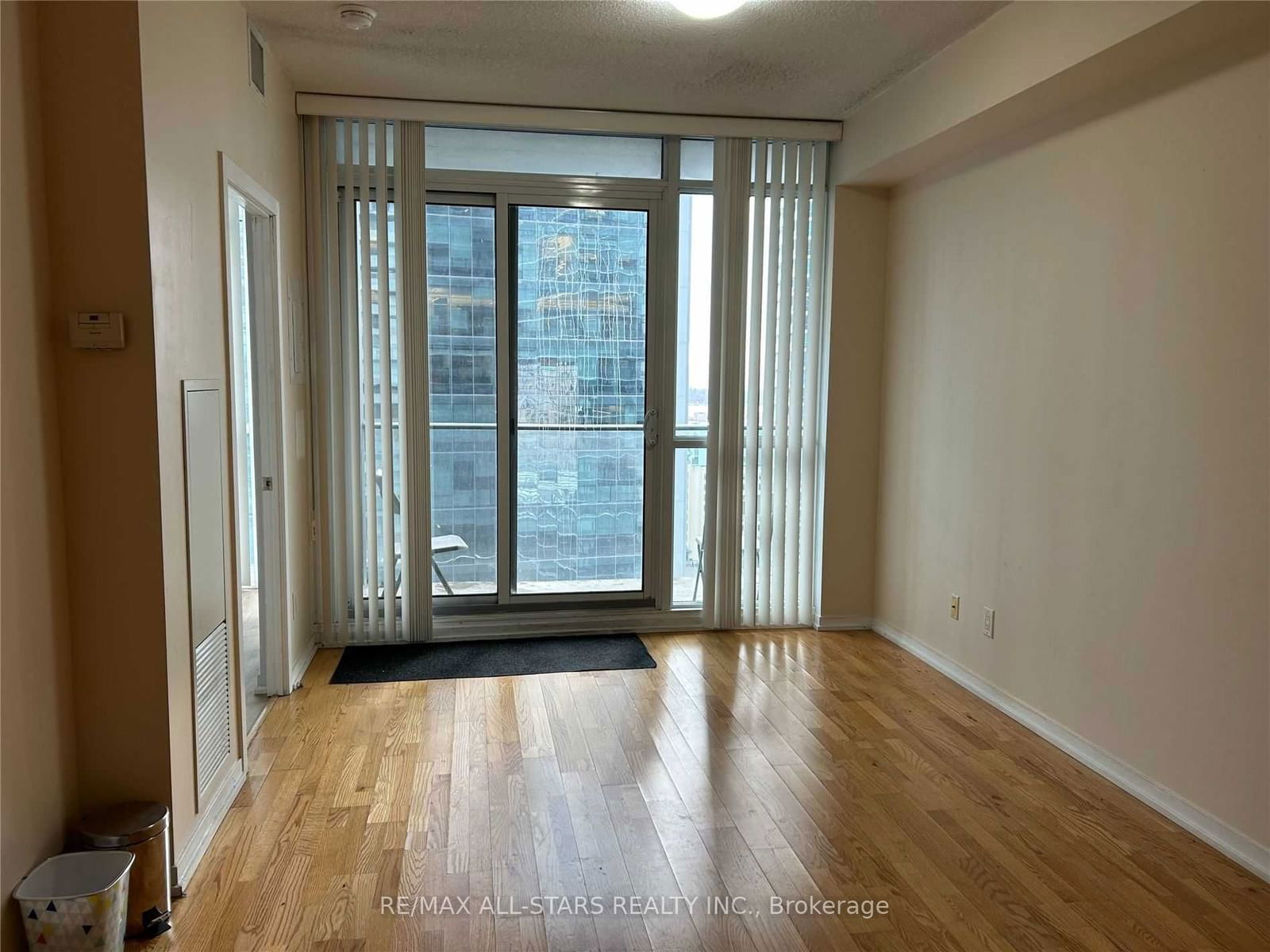 55 Bremner Blvd, unit 1708 for rent