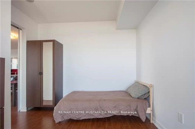 8 Telegram Mews, unit 2001 for rent