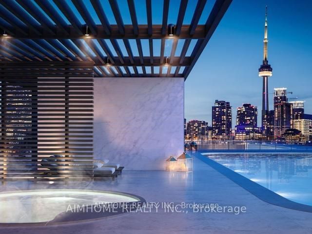 121 St Patrick St, unit 822 for rent