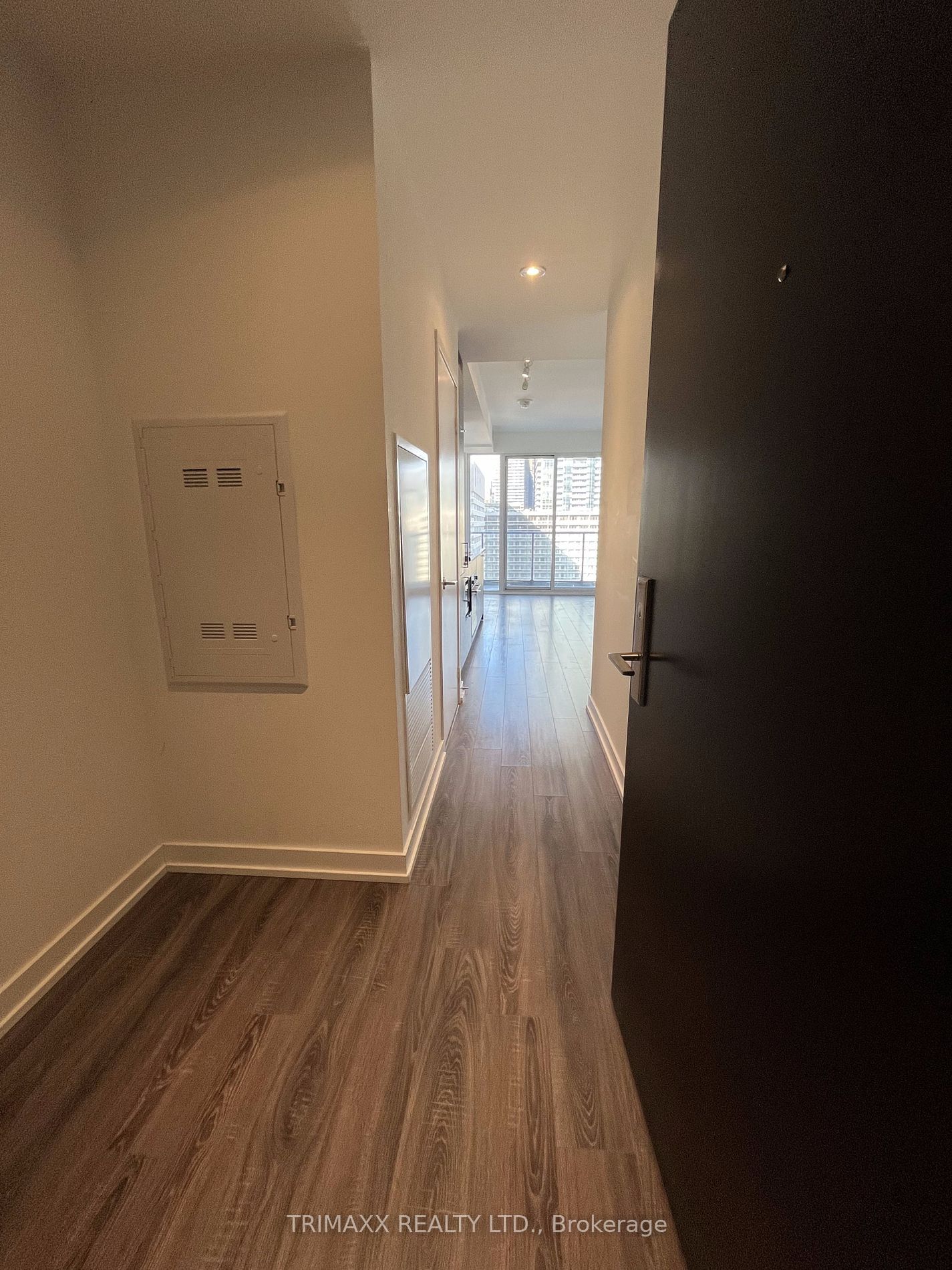 20 Edward St, unit 1923 for rent