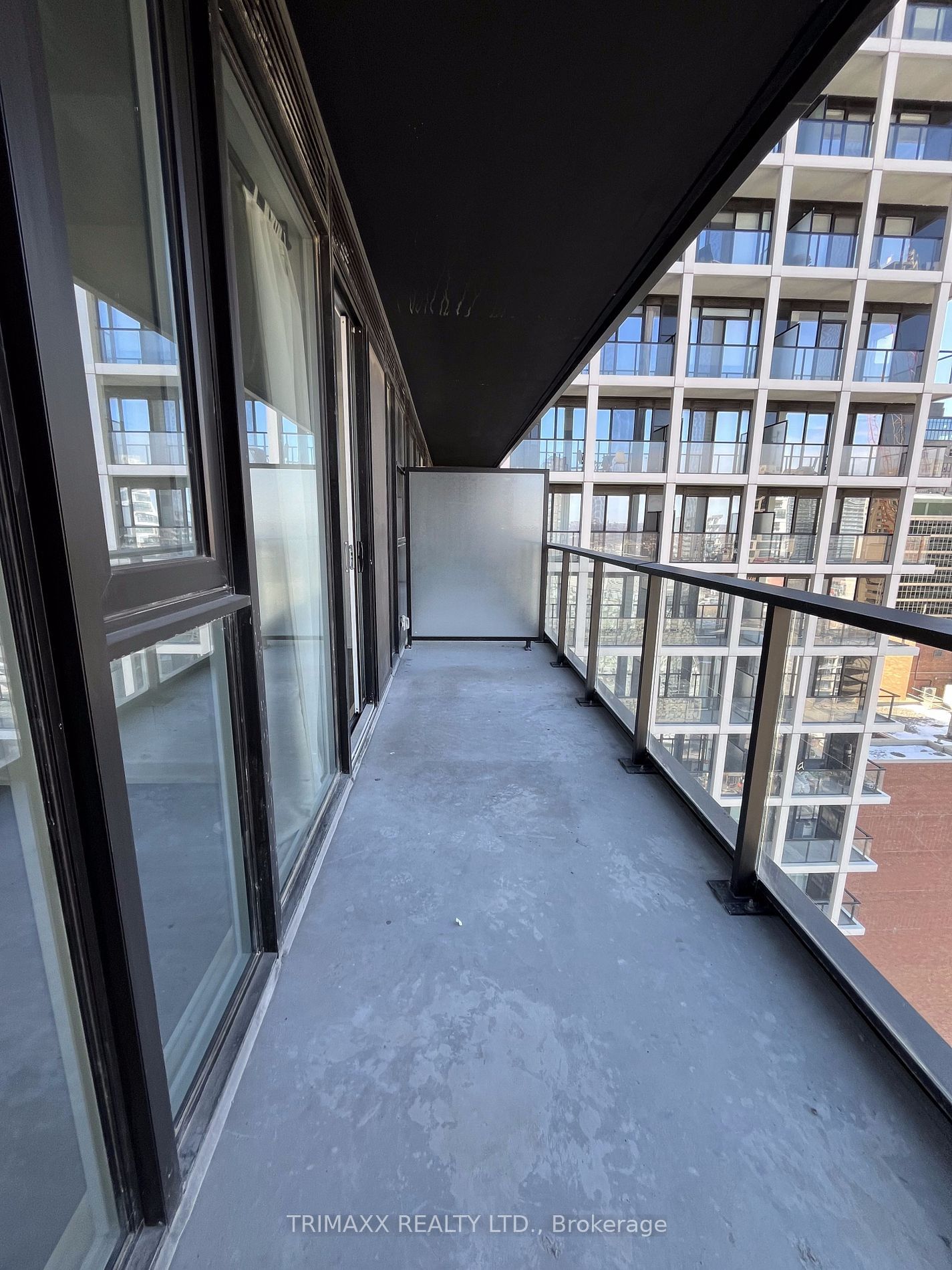 20 Edward St, unit 1923 for rent