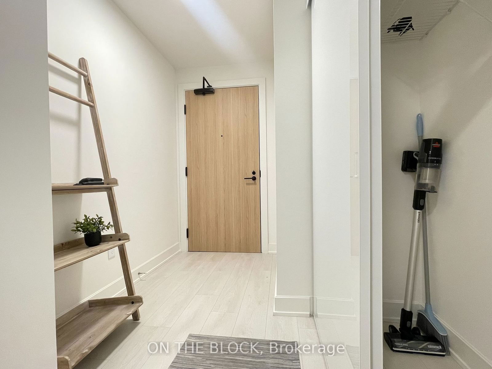 35 Mercer St, unit 1312 for rent