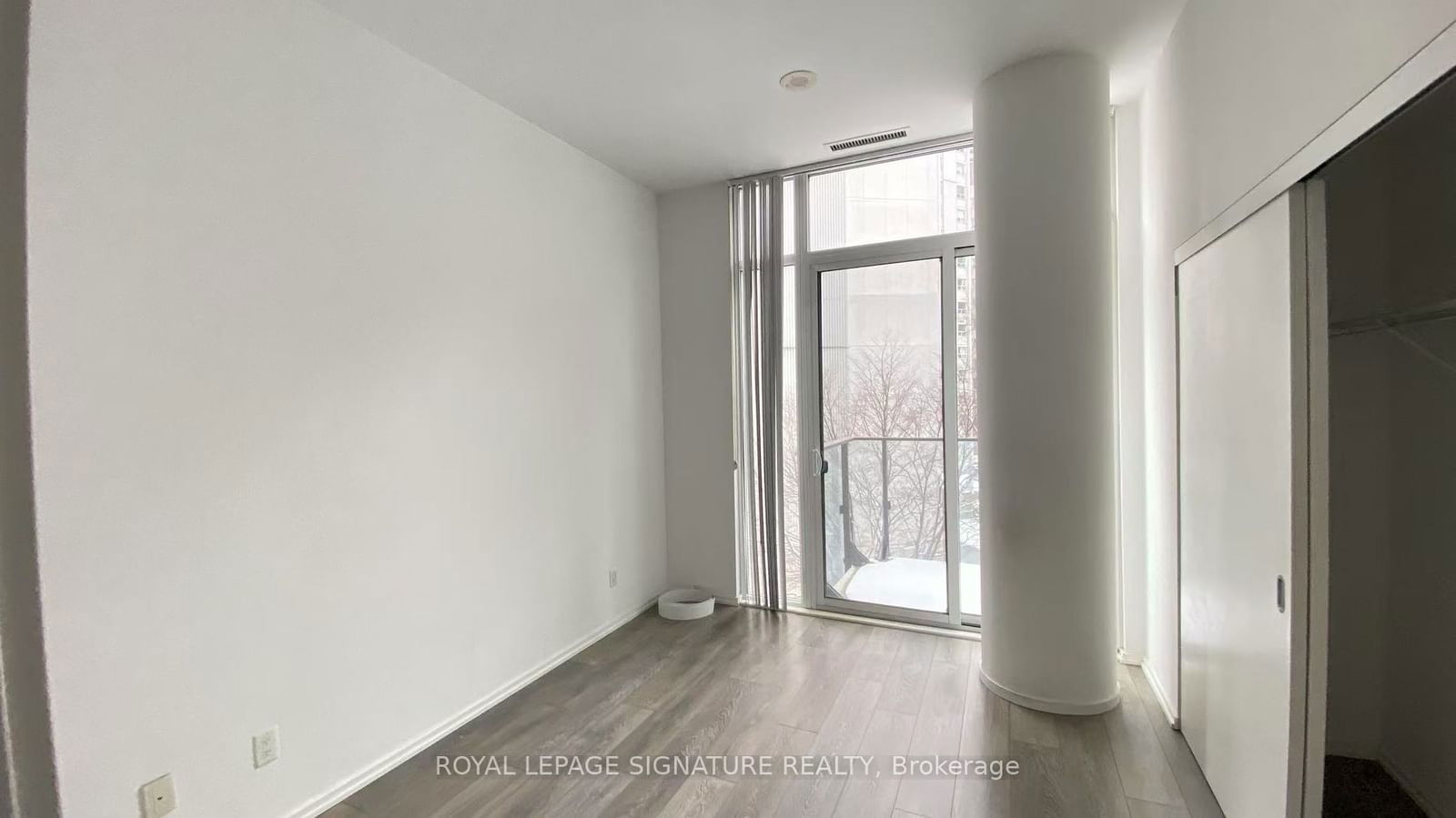 75 St Nicholas St, unit 404 for rent