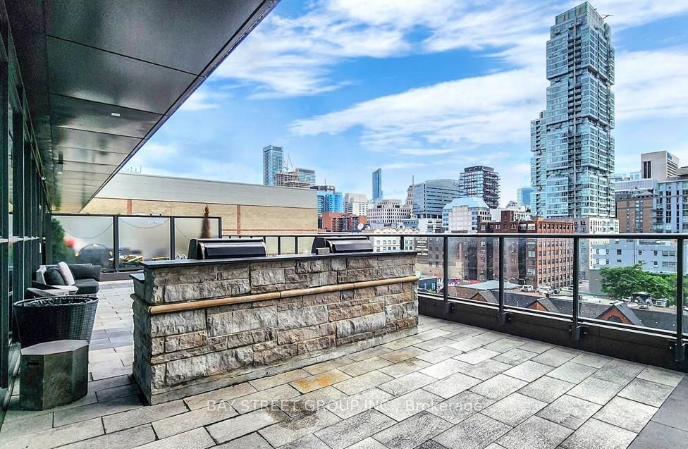 290 Adelaide St W, unit 3112 for sale