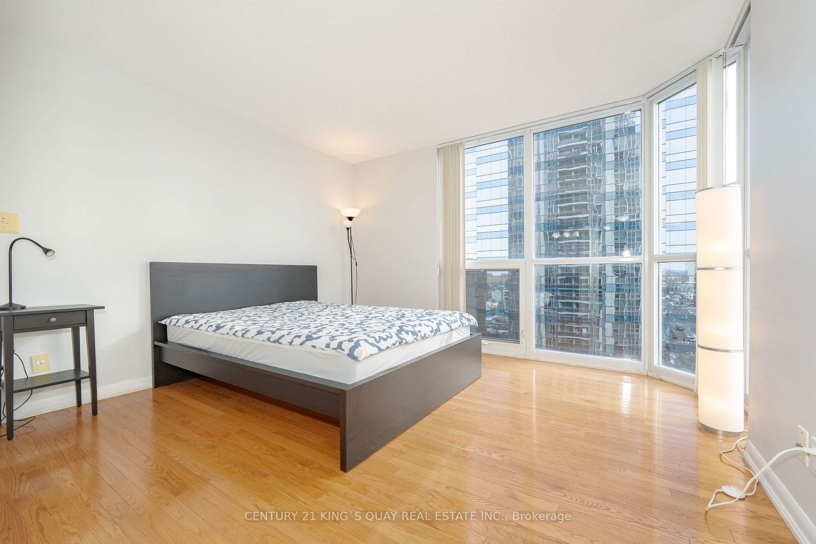 5791 Yonge St, unit 1202 for sale