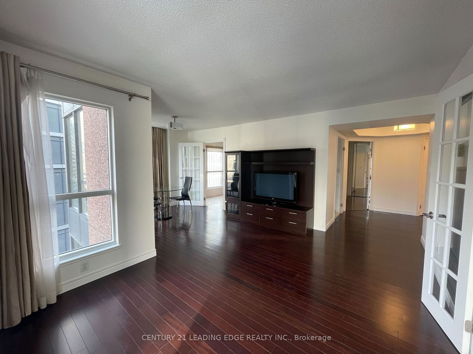 7 CARLTON St, unit 1115 for rent