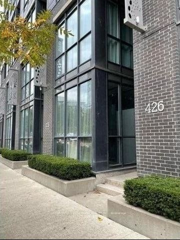 426 Lake Shore Blvd W, unit G05 MF for rent