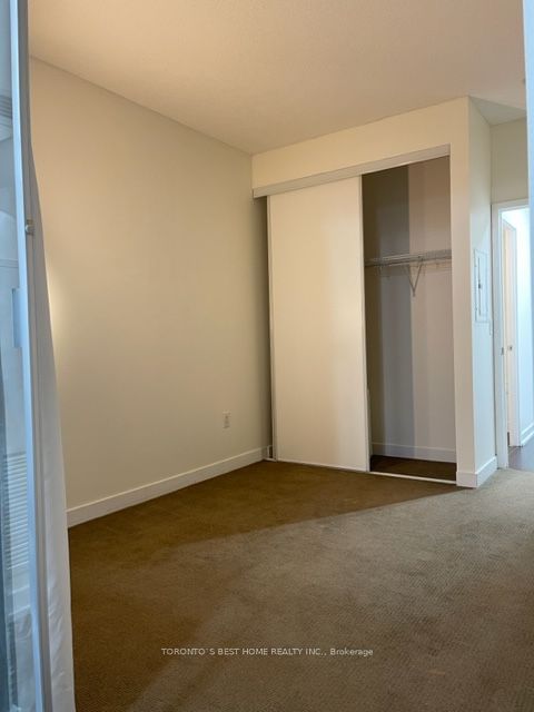 426 Lake Shore Blvd W, unit G05 MF for rent