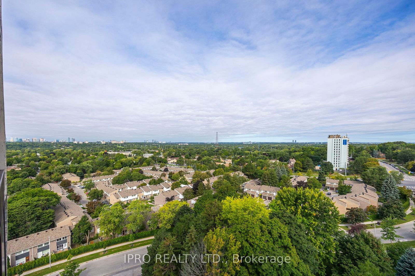 260 Seneca Hill Dr, unit 1203 for sale