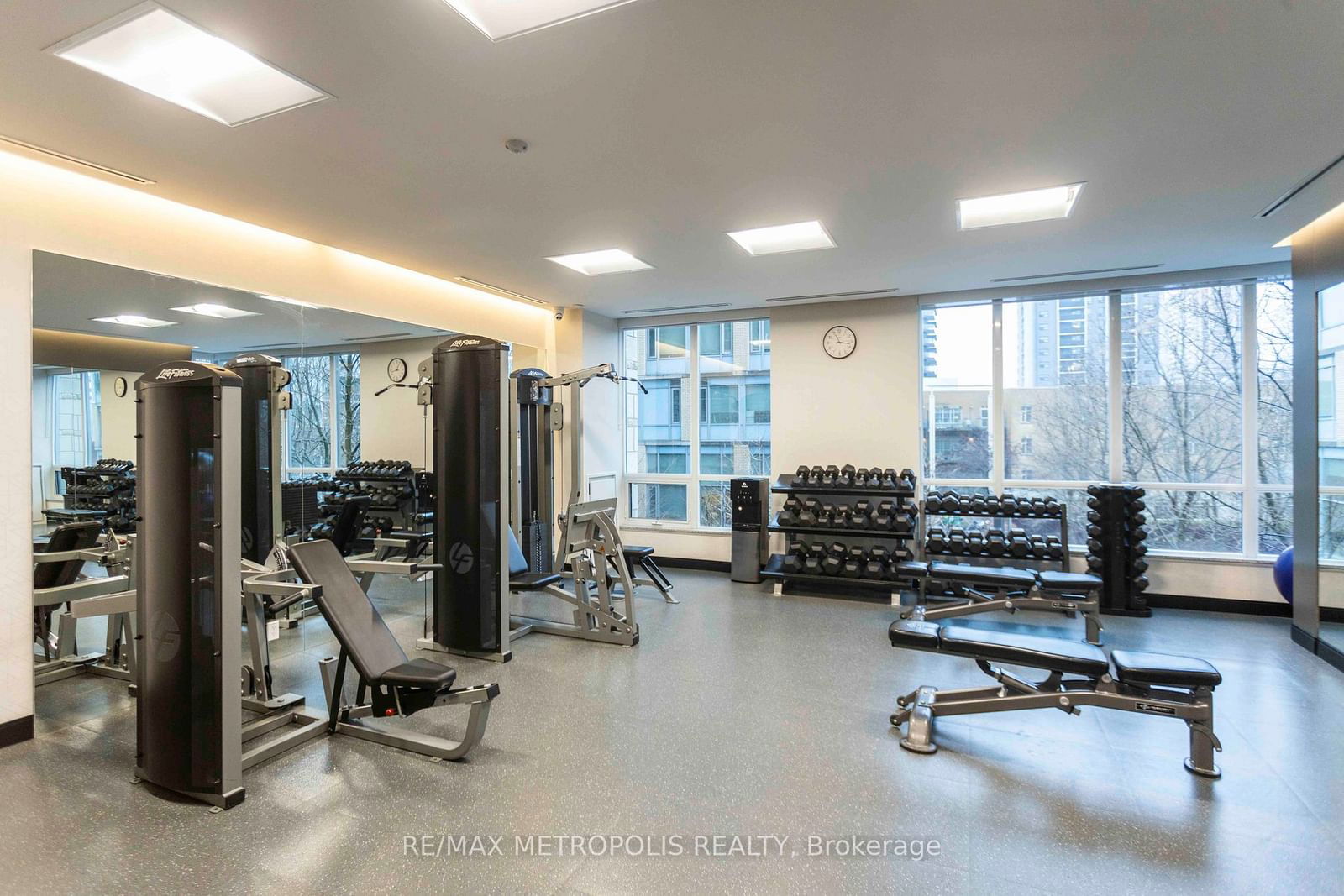 500 Sherbourne St, unit 1704 for rent