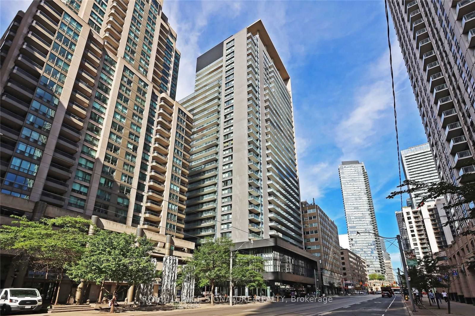 770 Bay St, unit 204 for rent