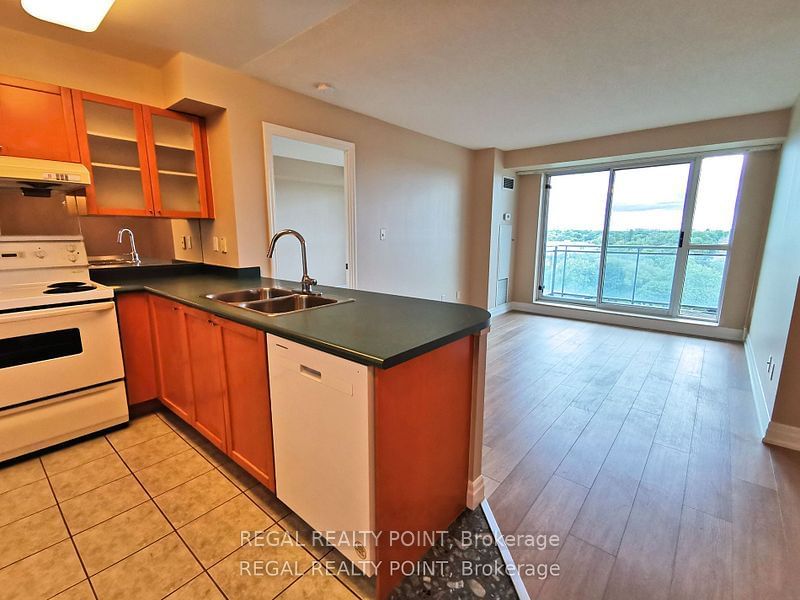 188 Doris Ave, unit 1111 for rent