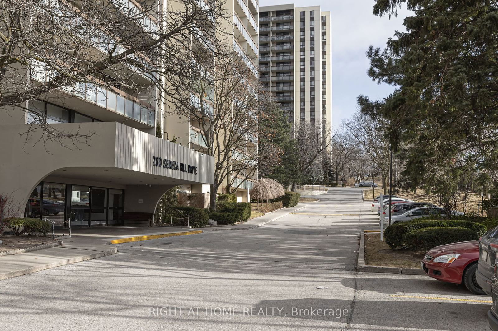 260-350 Seneca Hill Drive Condos, North York, Toronto