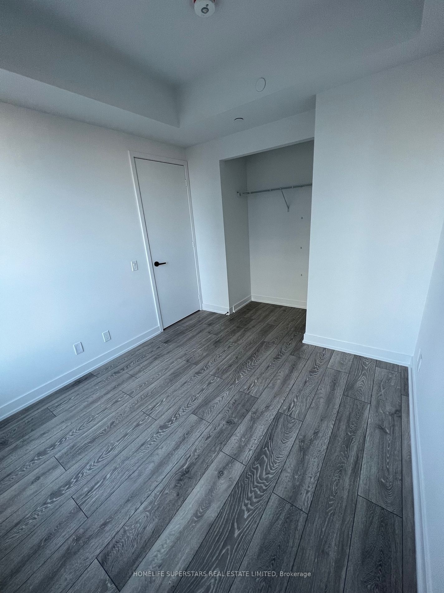 108 PETER St, unit 826 for rent