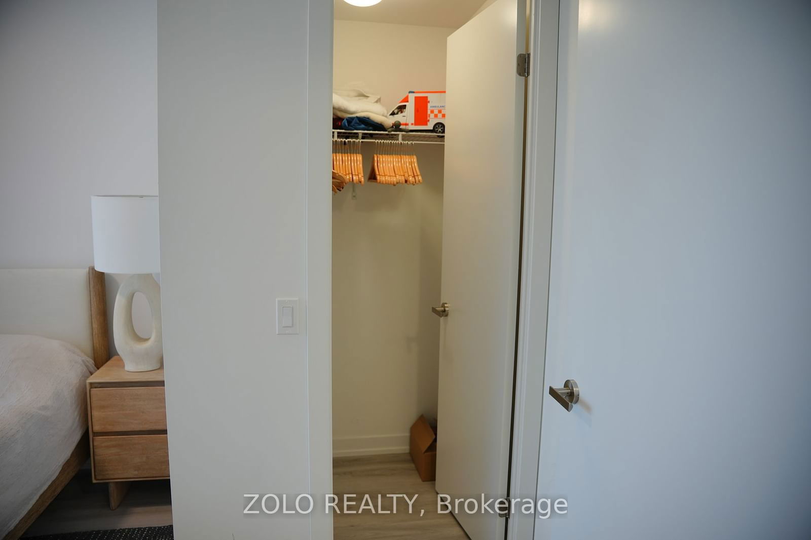 55 Cooper St, unit 5711 for rent