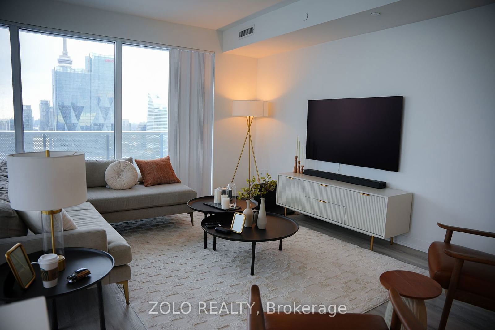 55 Cooper St, unit 5711 for rent