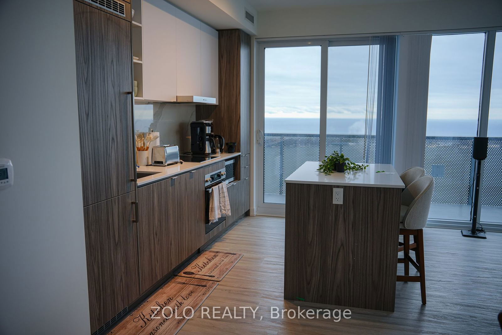 55 Cooper St, unit 5711 for rent