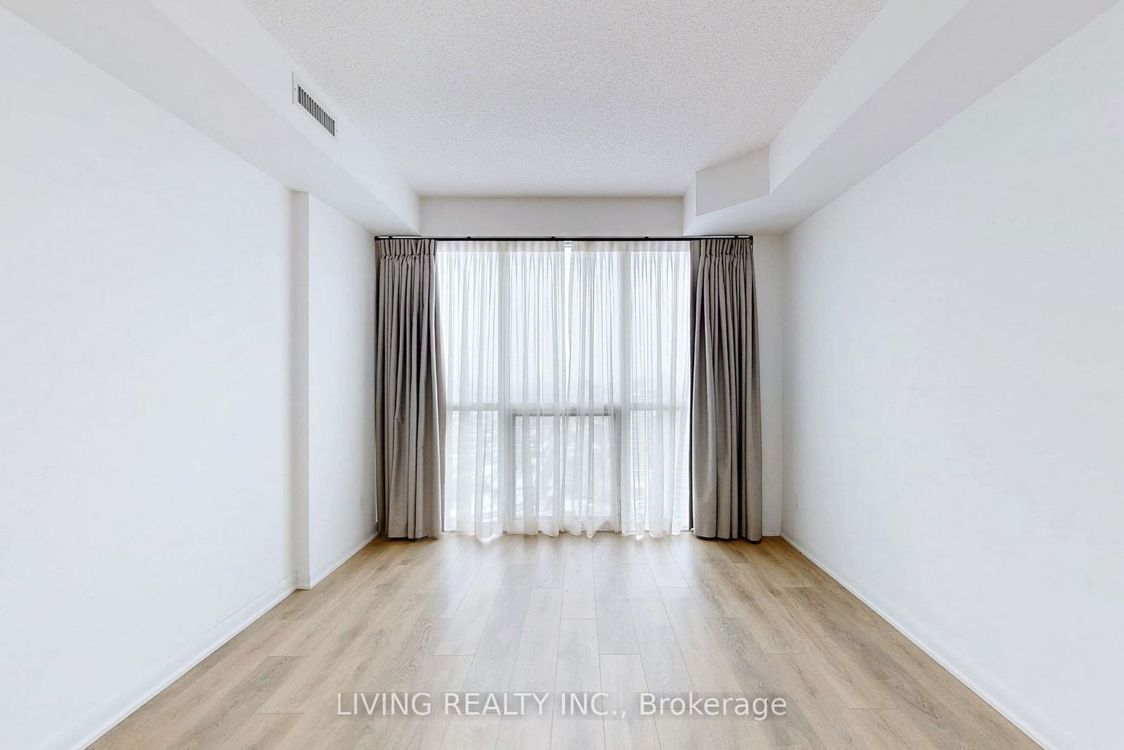 5162 Yonge St, unit PH202 for rent