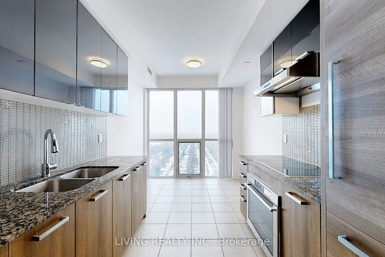 5162 Yonge St, unit PH202 for rent