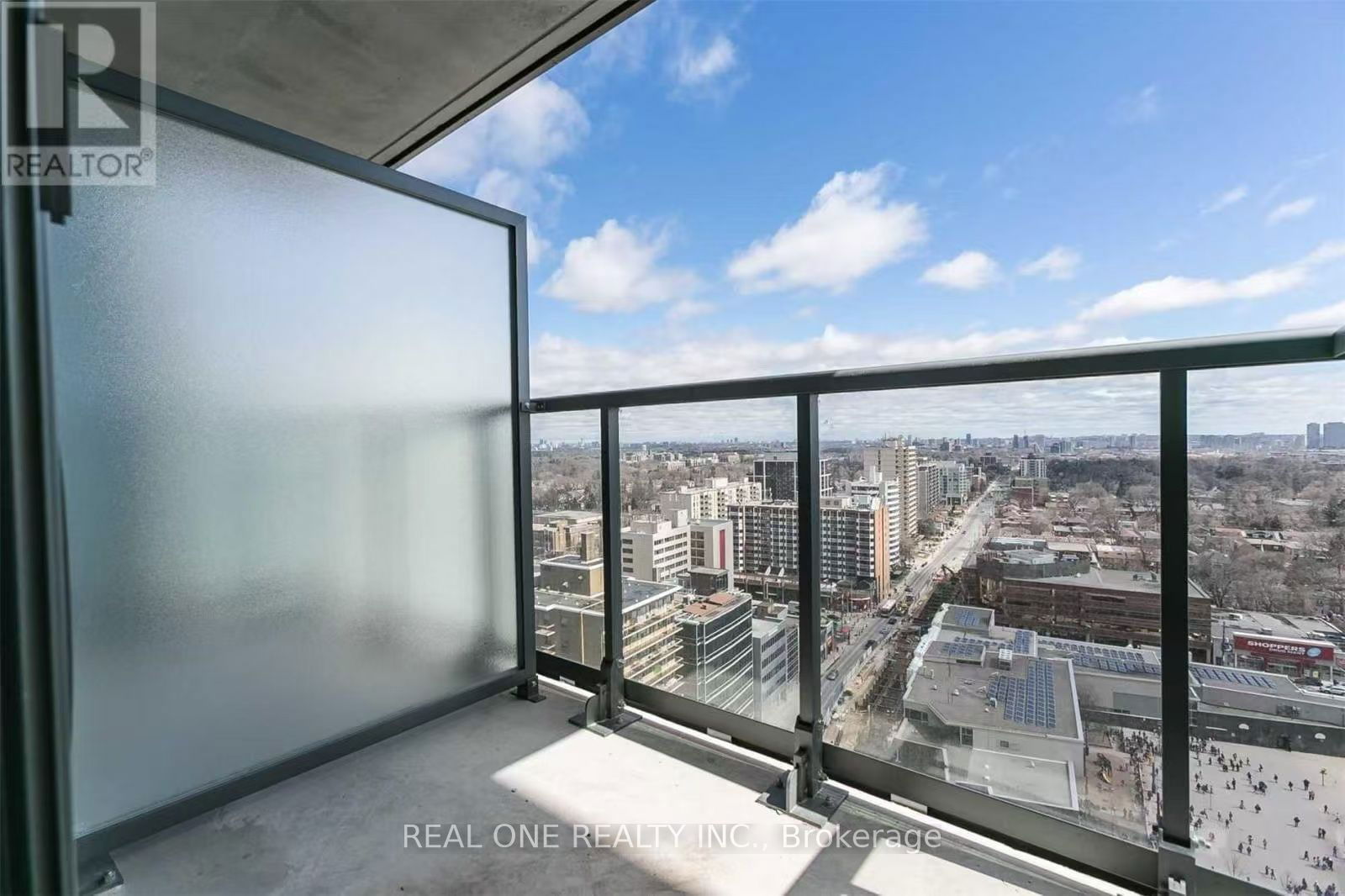 125 Redpath Ave, unit 2012 for rent