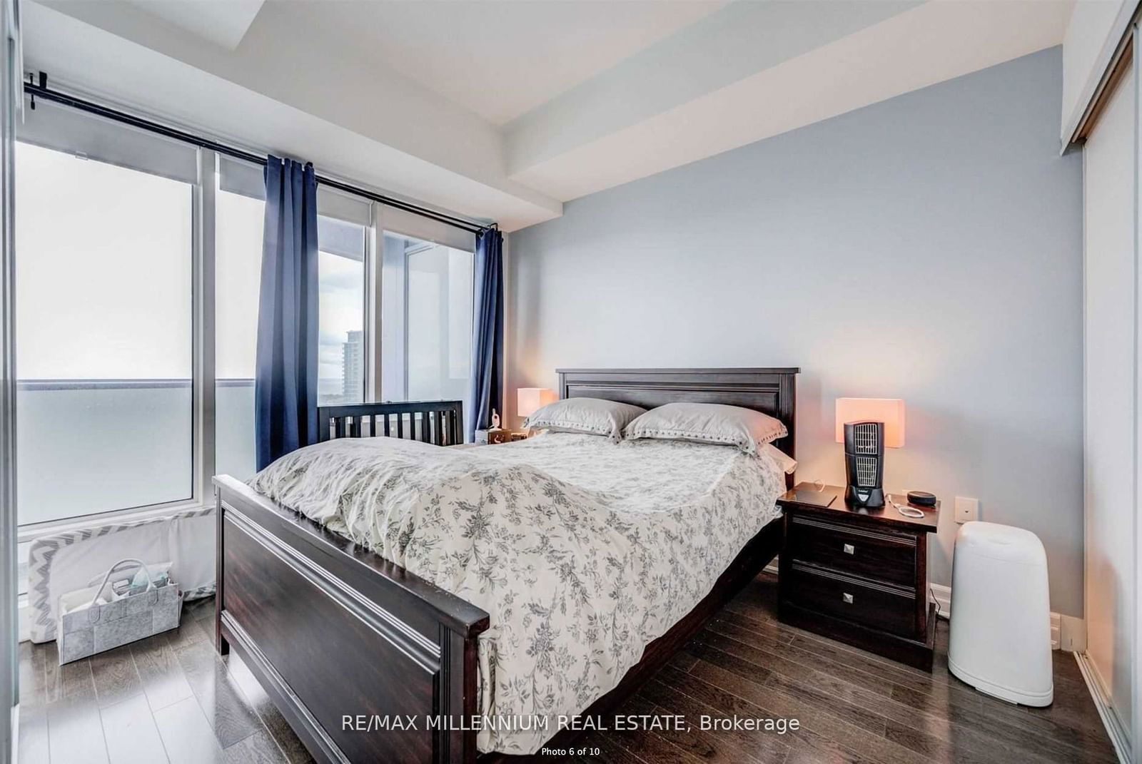 8 The Esplanade, unit 4411 for sale