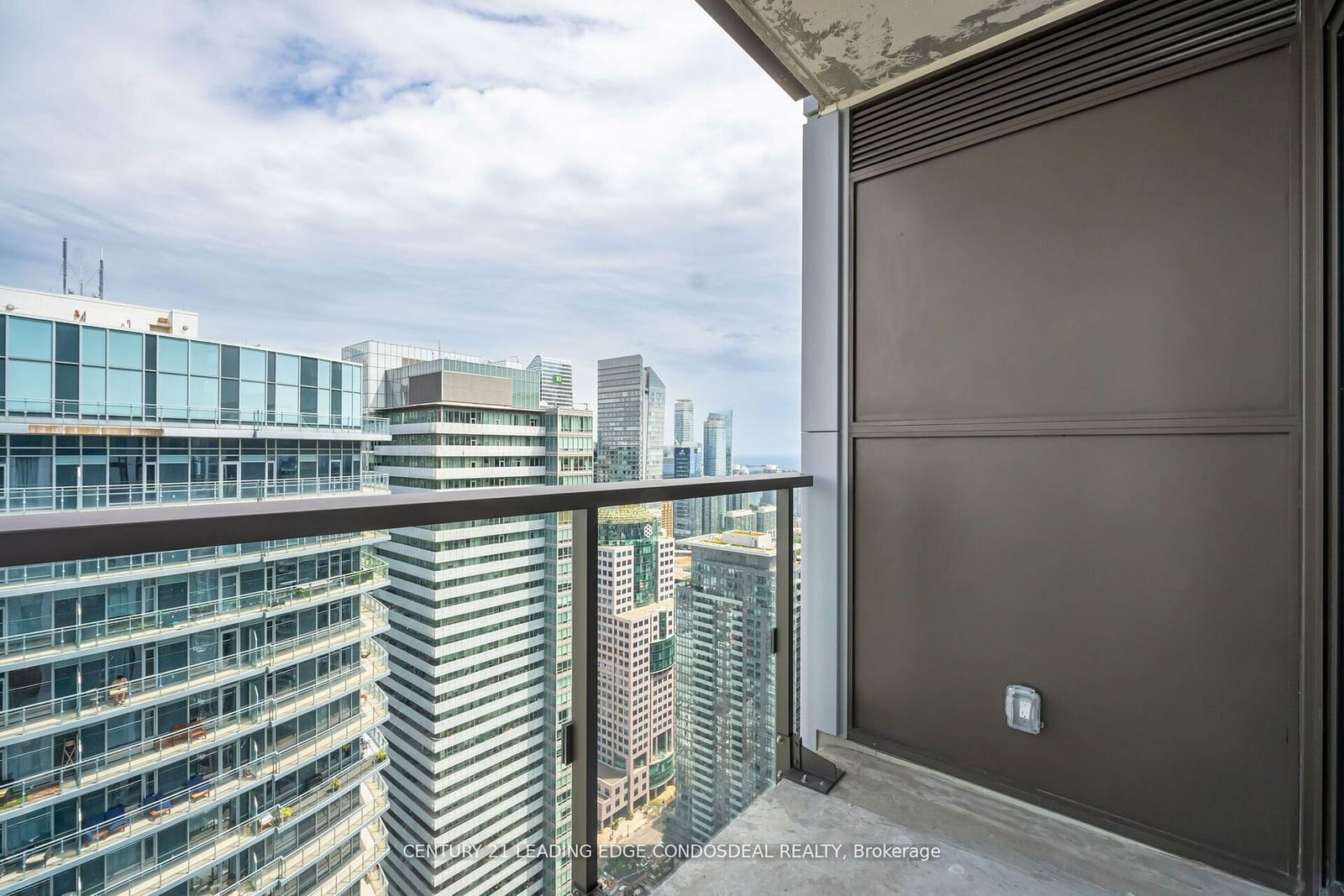 8 Widmer St, unit 4905 for rent