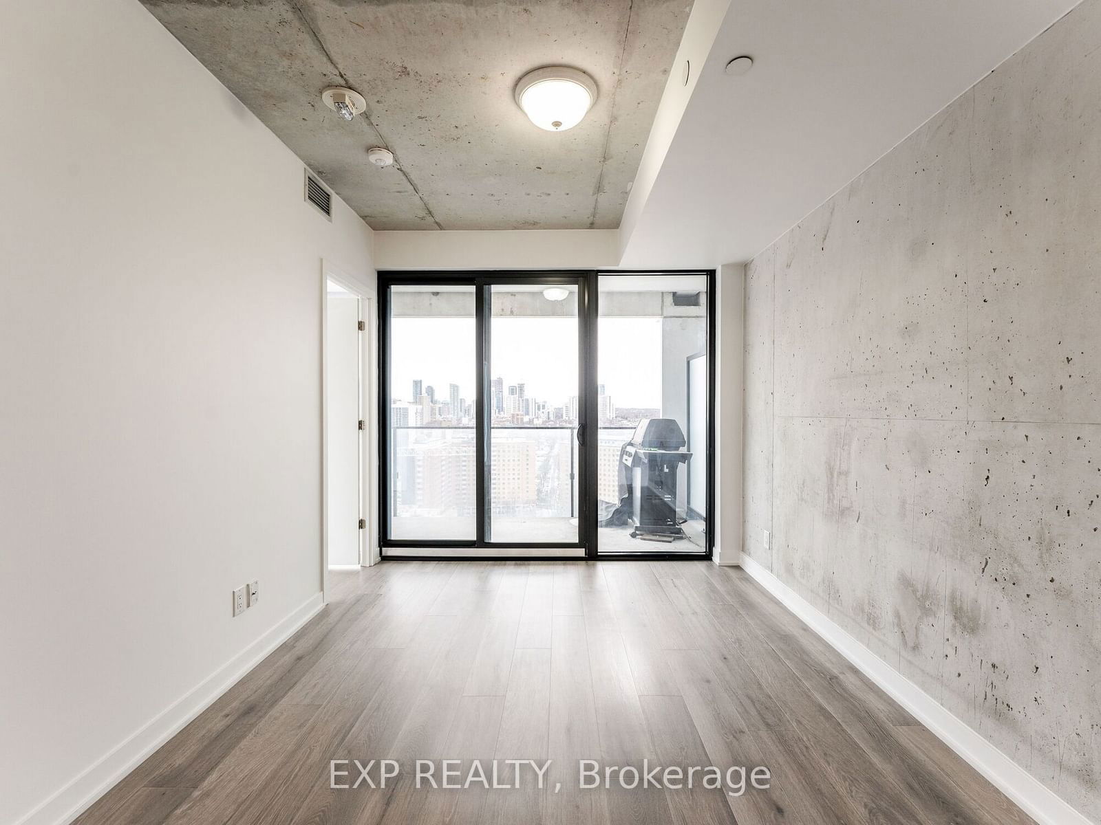 55 Ontario St, unit 2109 for rent