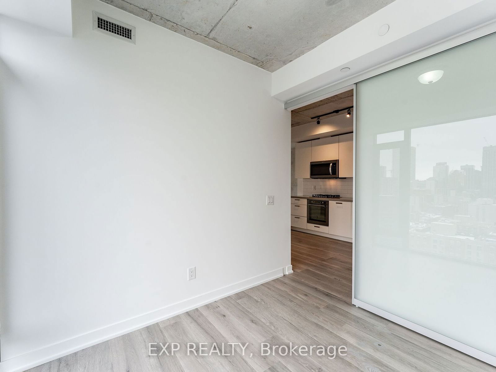 55 Ontario St, unit 2109 for rent