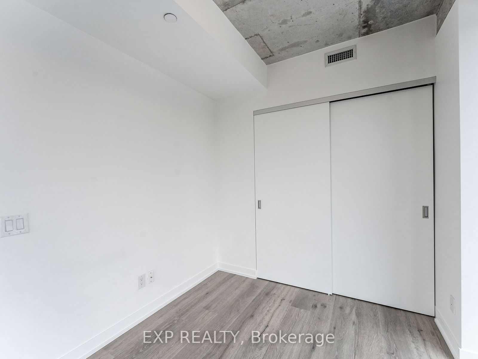 55 Ontario St, unit 2109 for rent