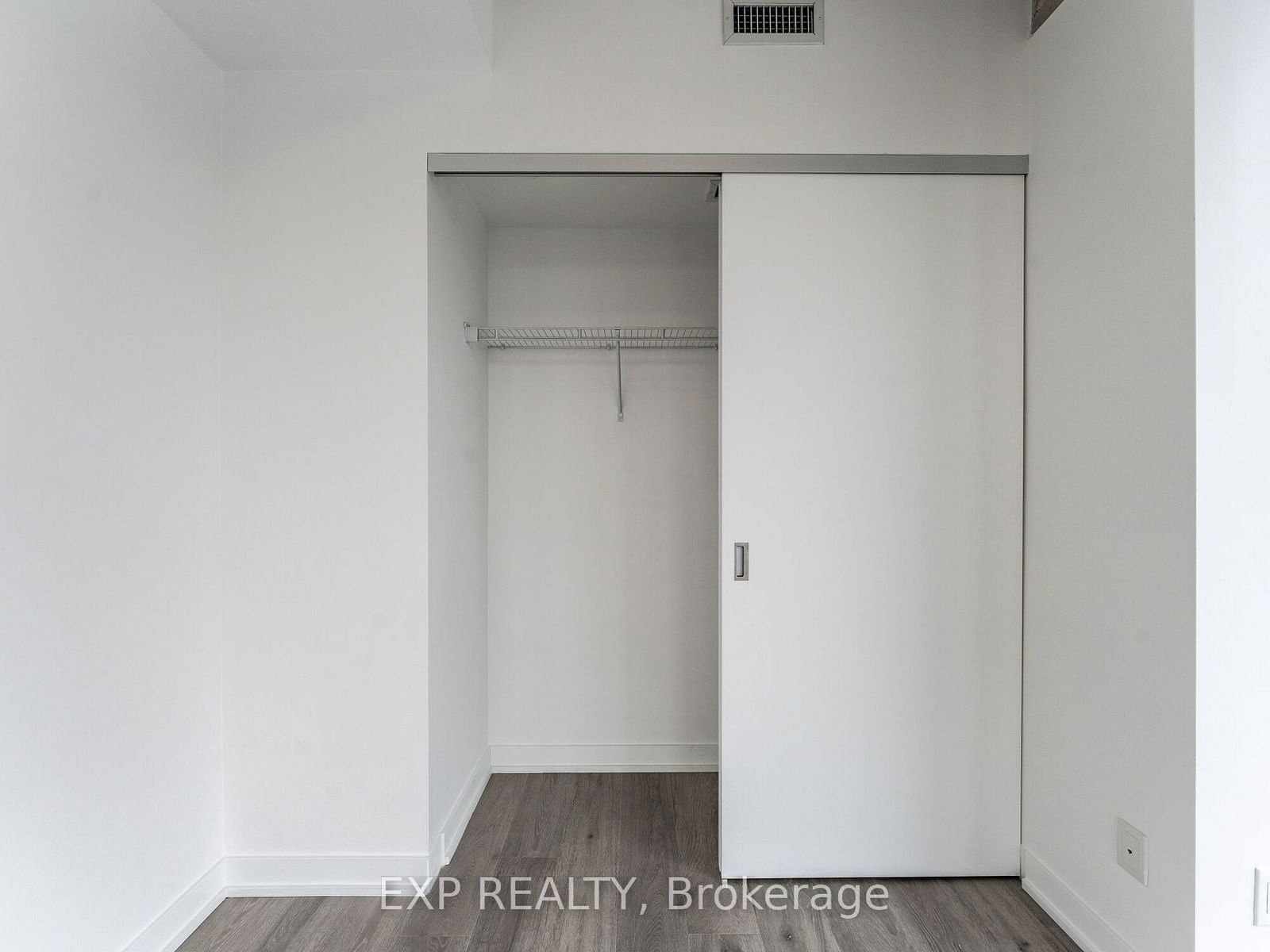 55 Ontario St, unit 2109 for rent