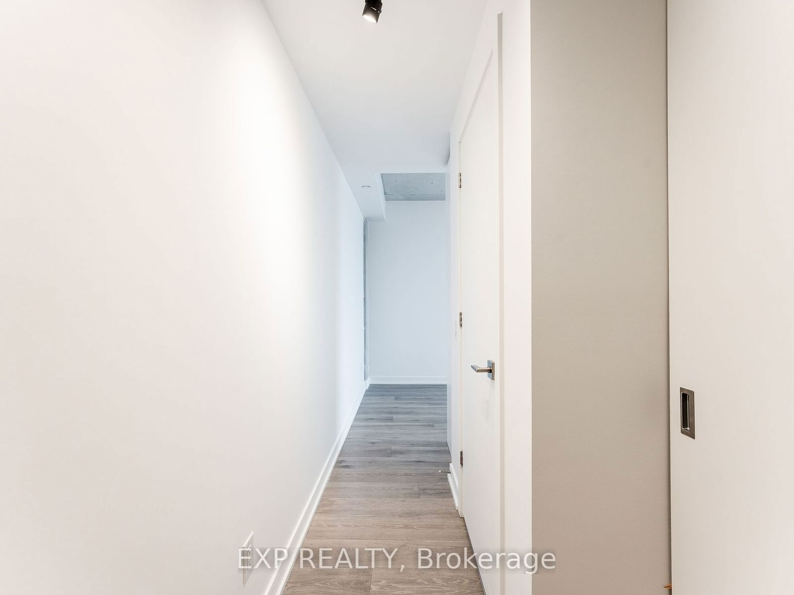 55 Ontario St, unit 2109 for rent