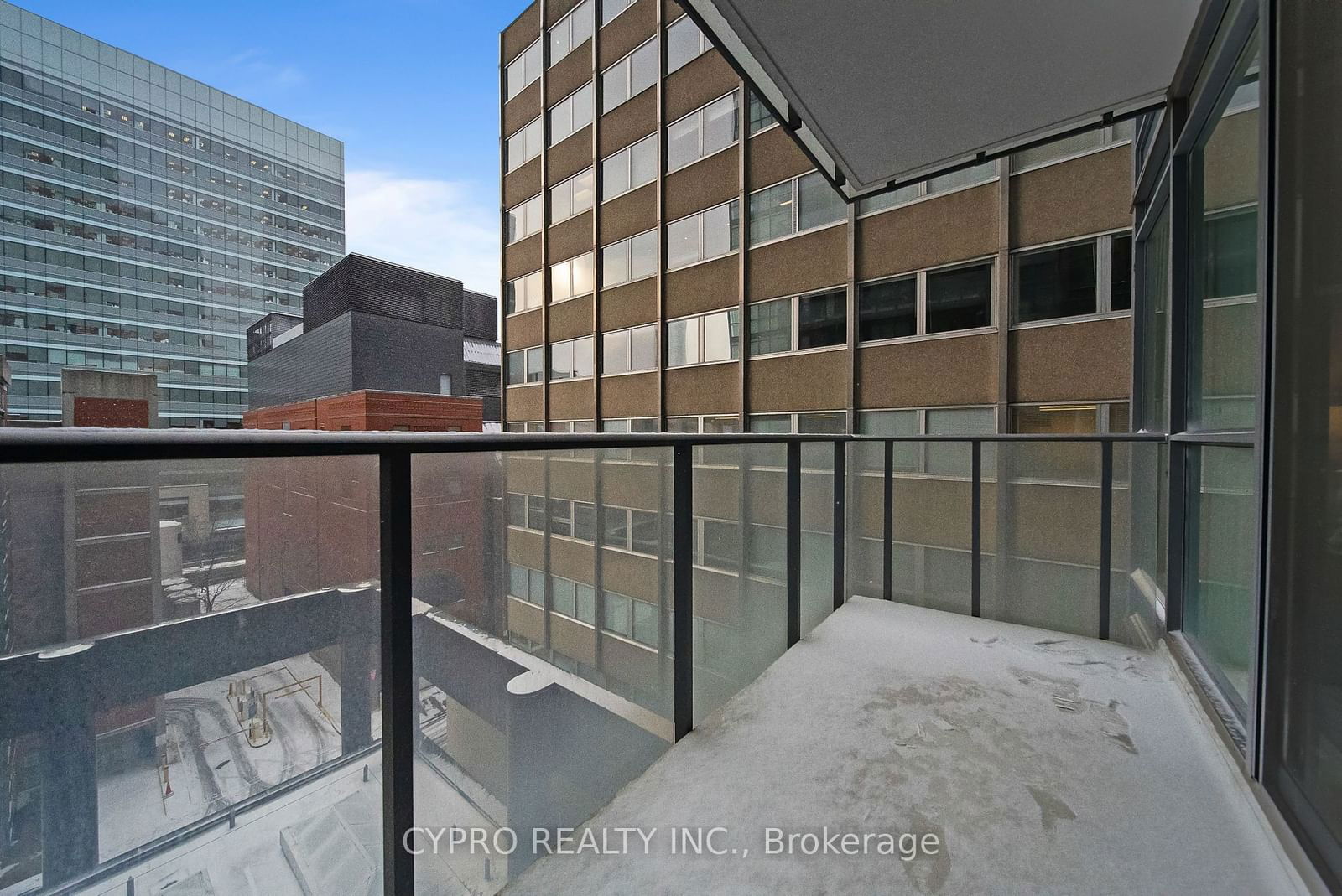 770 BAY St, unit 601 for sale