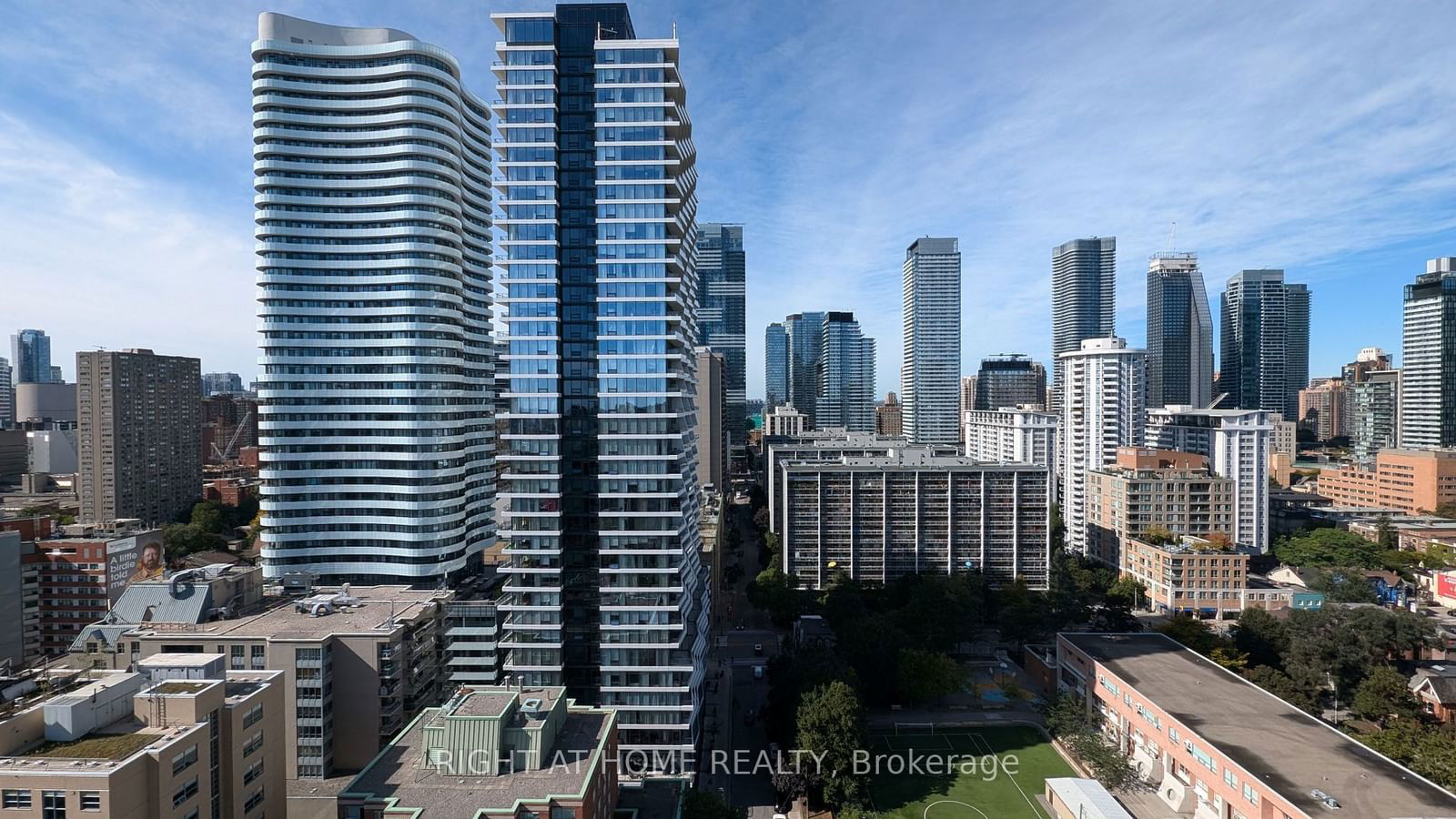 281 Mutual St, unit 2104 for sale