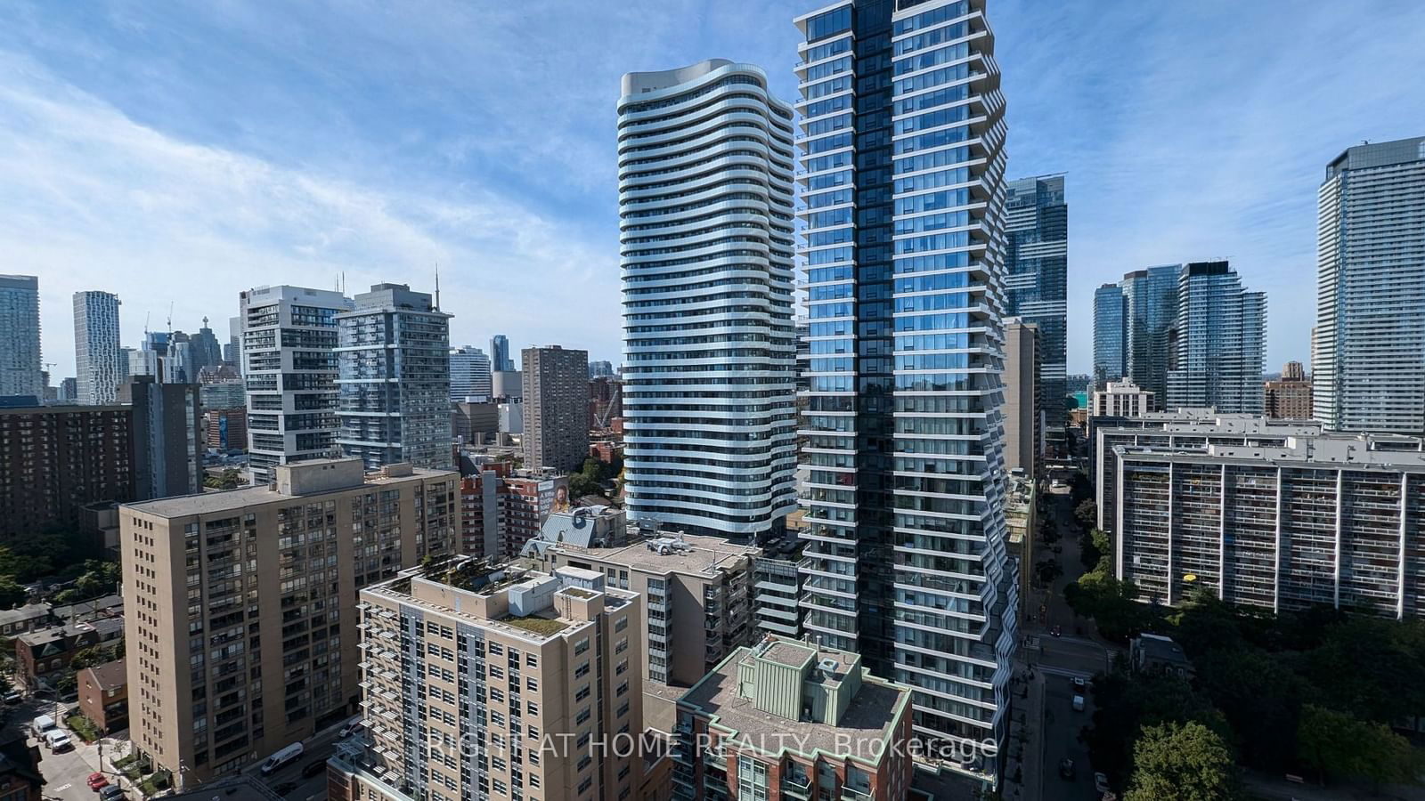 281 Mutual St, unit 2104 for sale