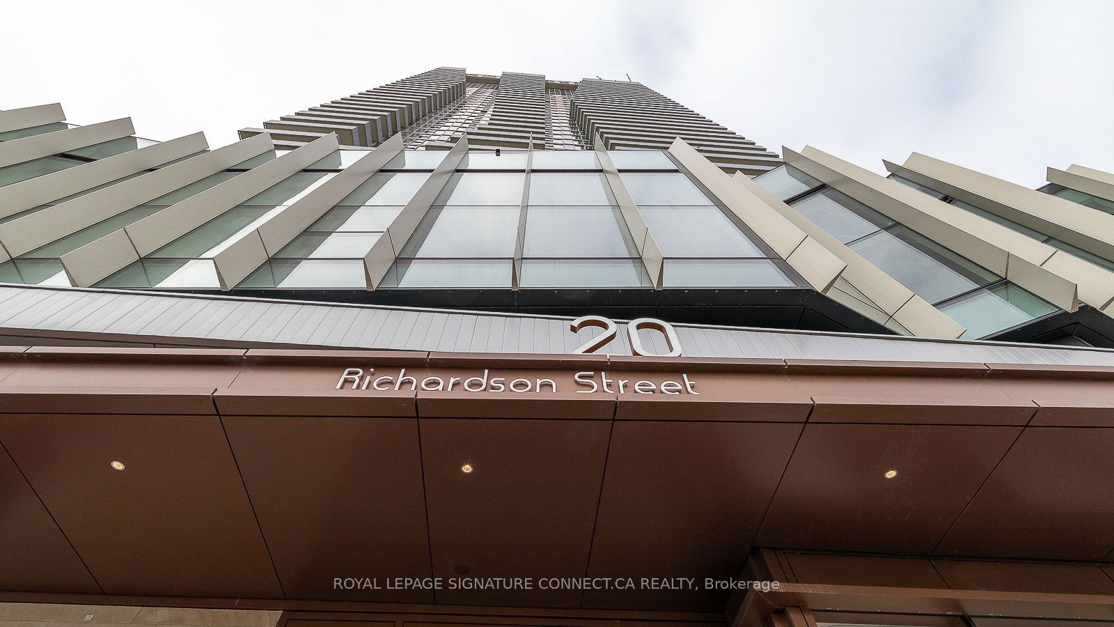 20 Richardson St, unit 1411 for rent