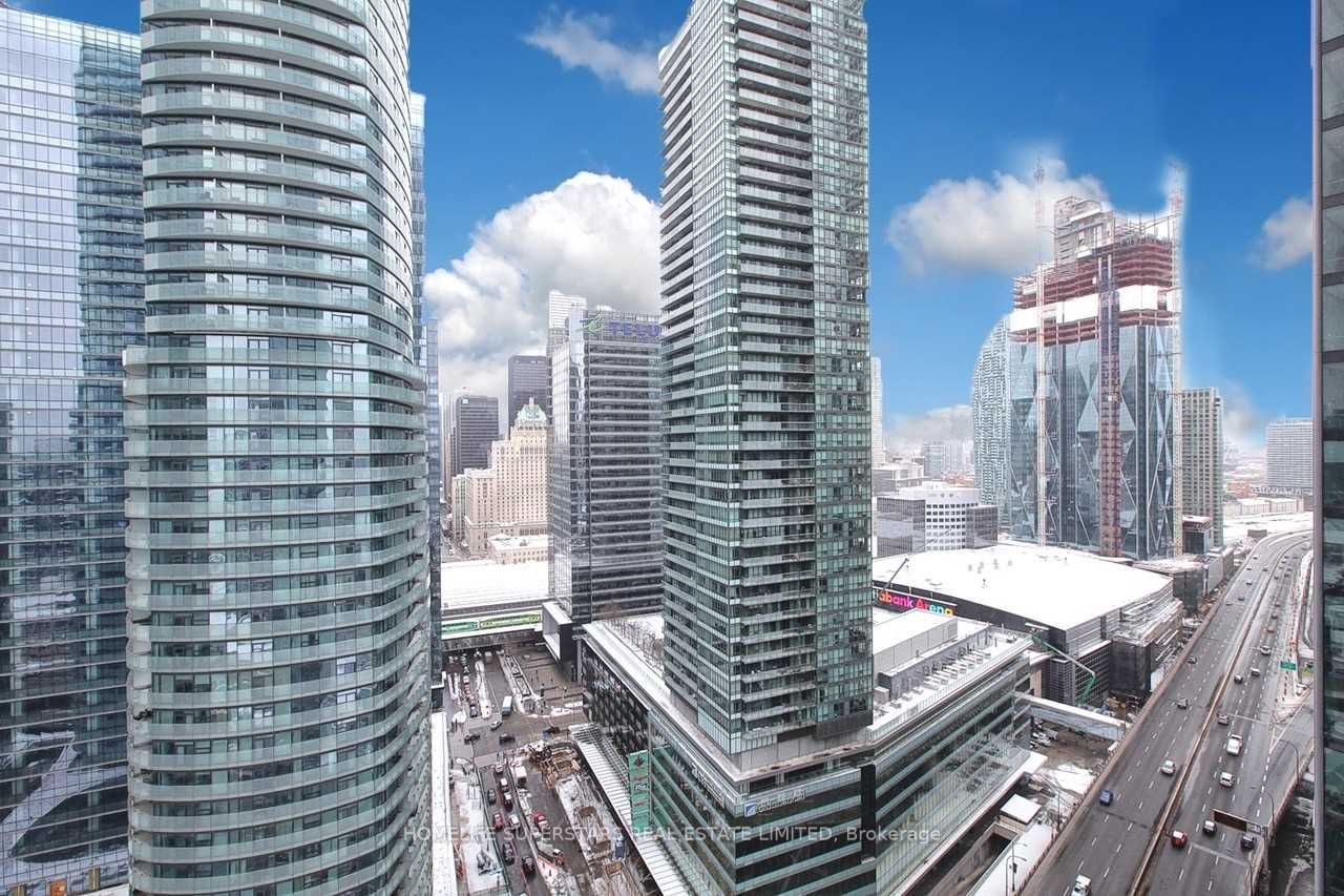 10 York St, unit 2404 for rent