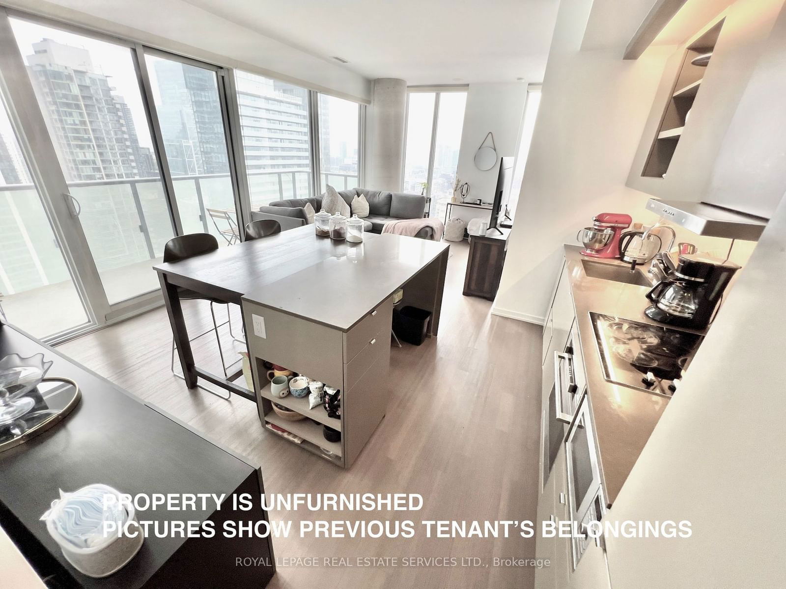 101 Peter St W, unit 2809 for rent