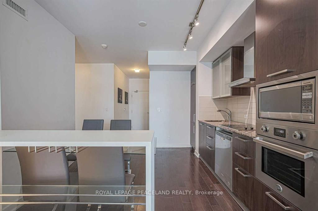 12 York St, unit 1509 for rent