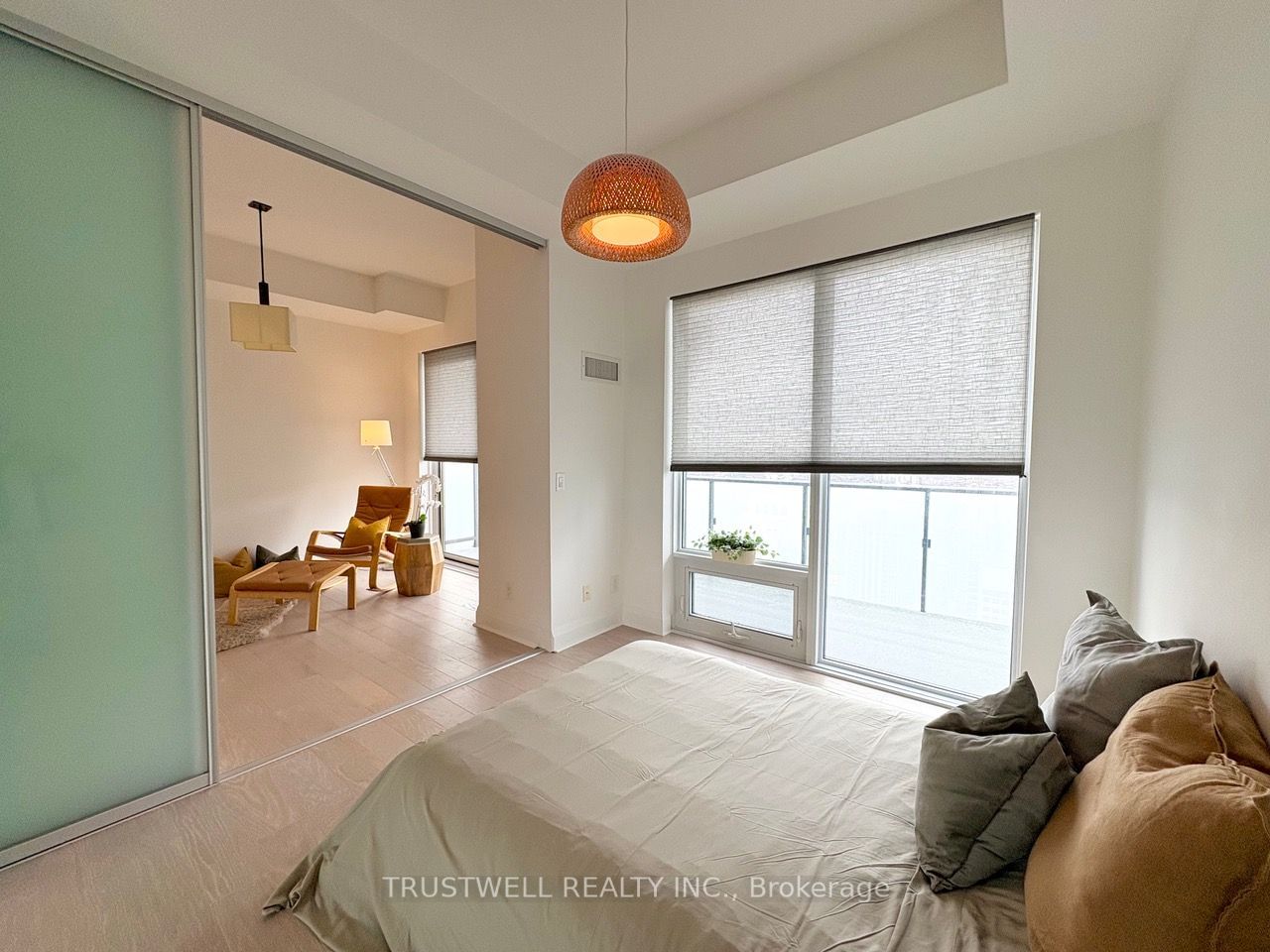 1080 Bay St, unit 4407 for sale