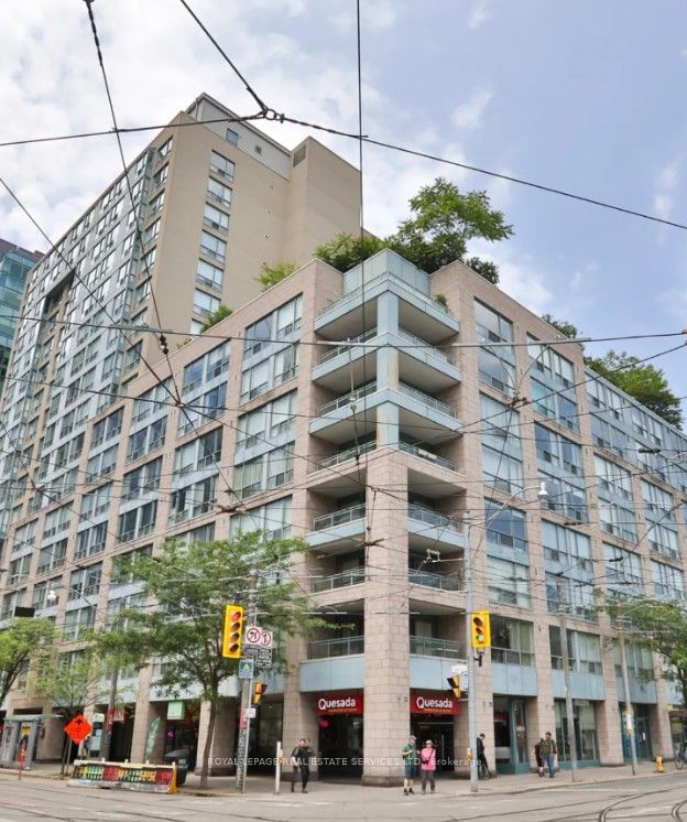 92 King St E, unit 208 for rent