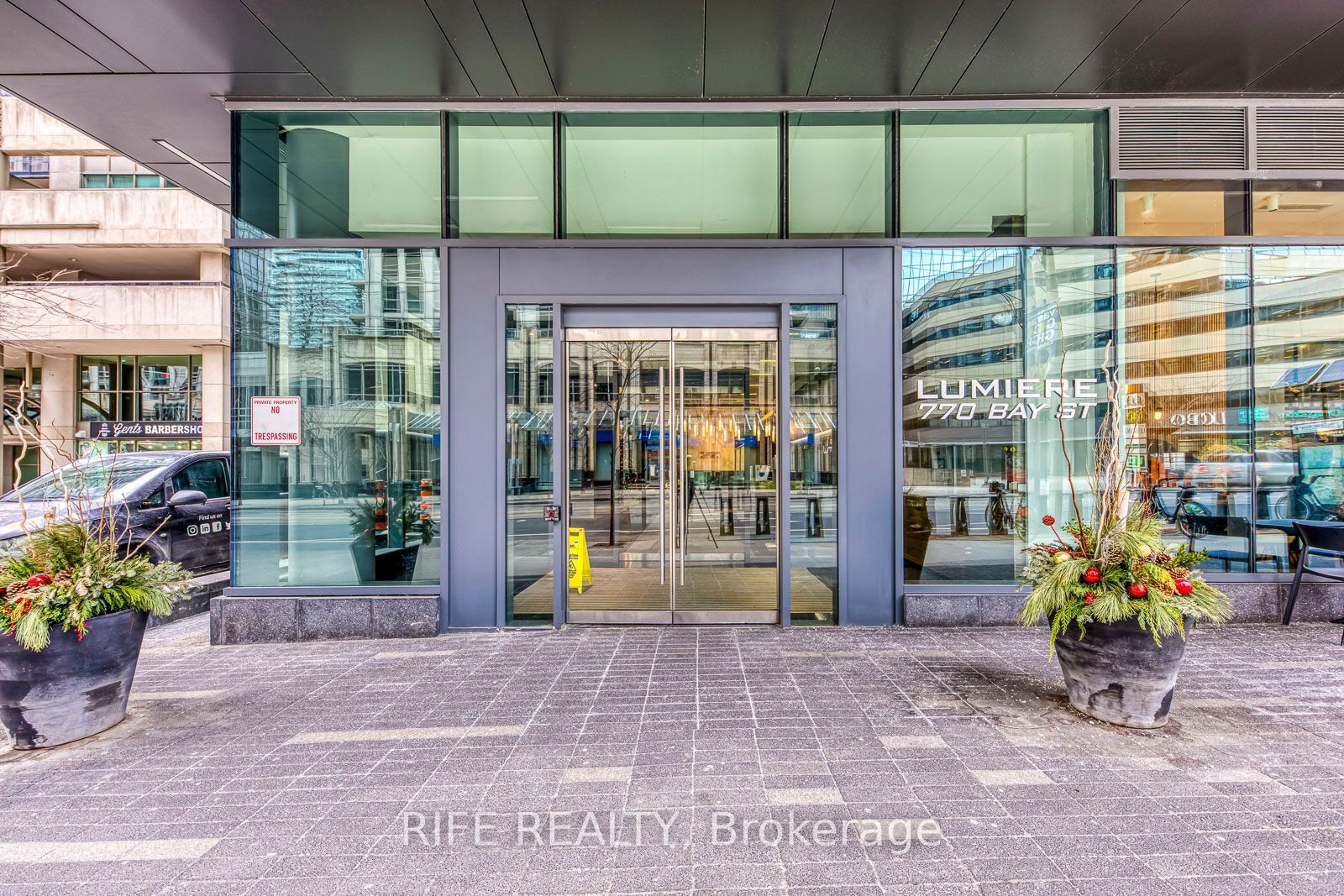 770 Bay St, unit Ph608 for rent