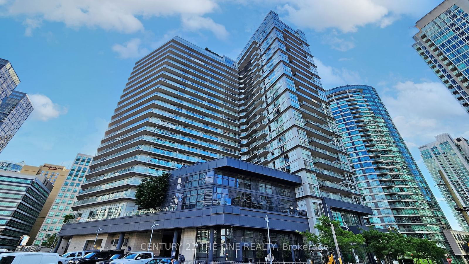 352 Front St W, unit 1004 for sale