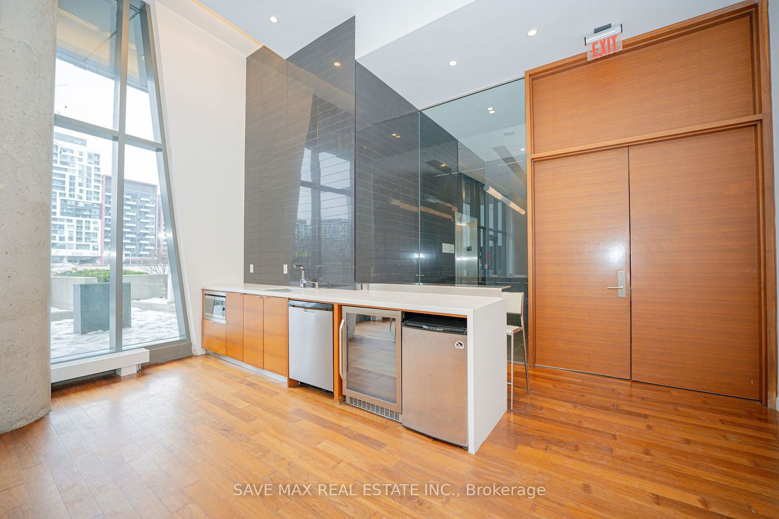 170 FORT YORK Blvd, unit 407 for sale