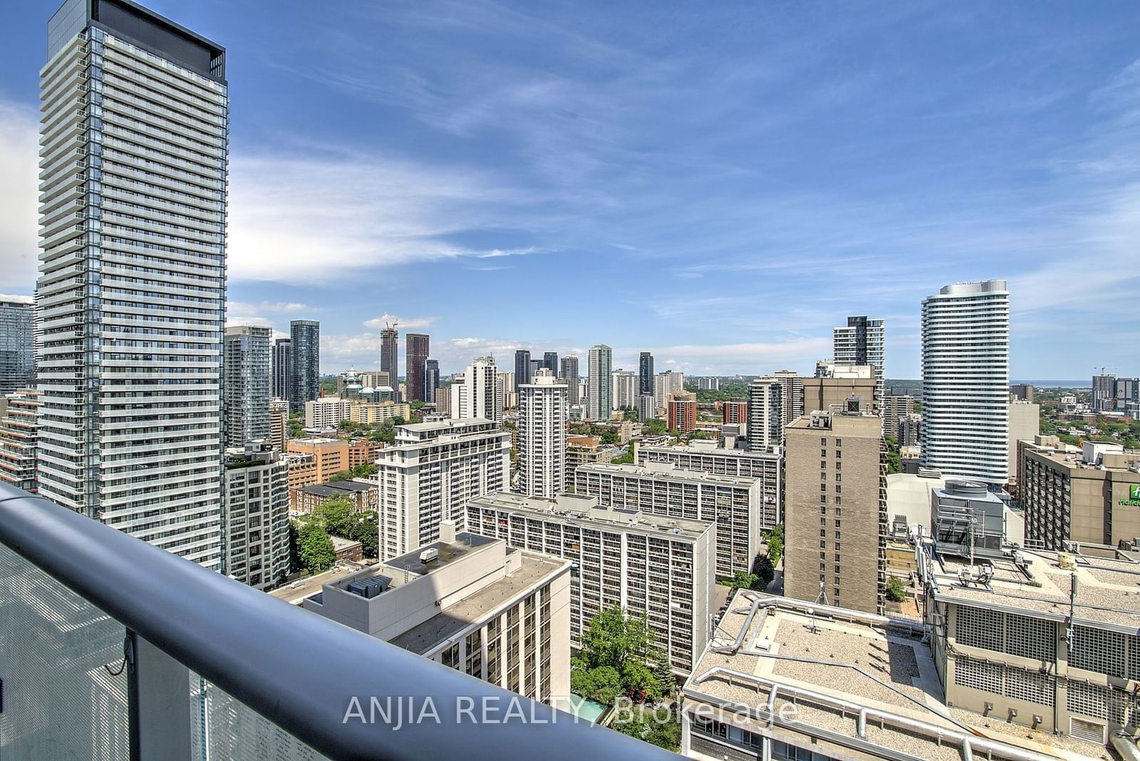 7 Grenville St, unit 3008 for rent